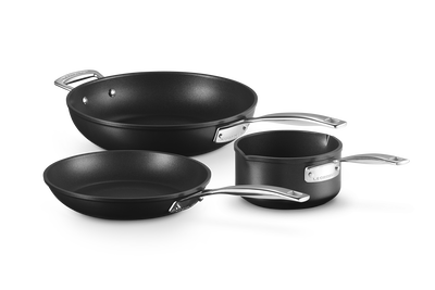 Le Creuset Toughened Non-Stick 3-Piece Cookware Set