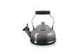 Le Creuset Whistling Teakettle with Stainless Steel Knob 1.6L